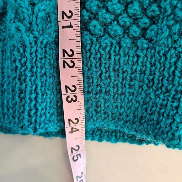 HAND Knit Coastal Sweater by Knitcraft 38"/40" - Picture 4 of 8
